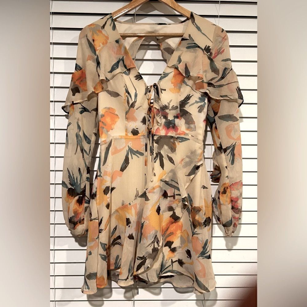 BCBGeneration Floral Ruffle Mini Dress Sheer Long Sleeve Boho Size 4 - Picture 9 of 15
